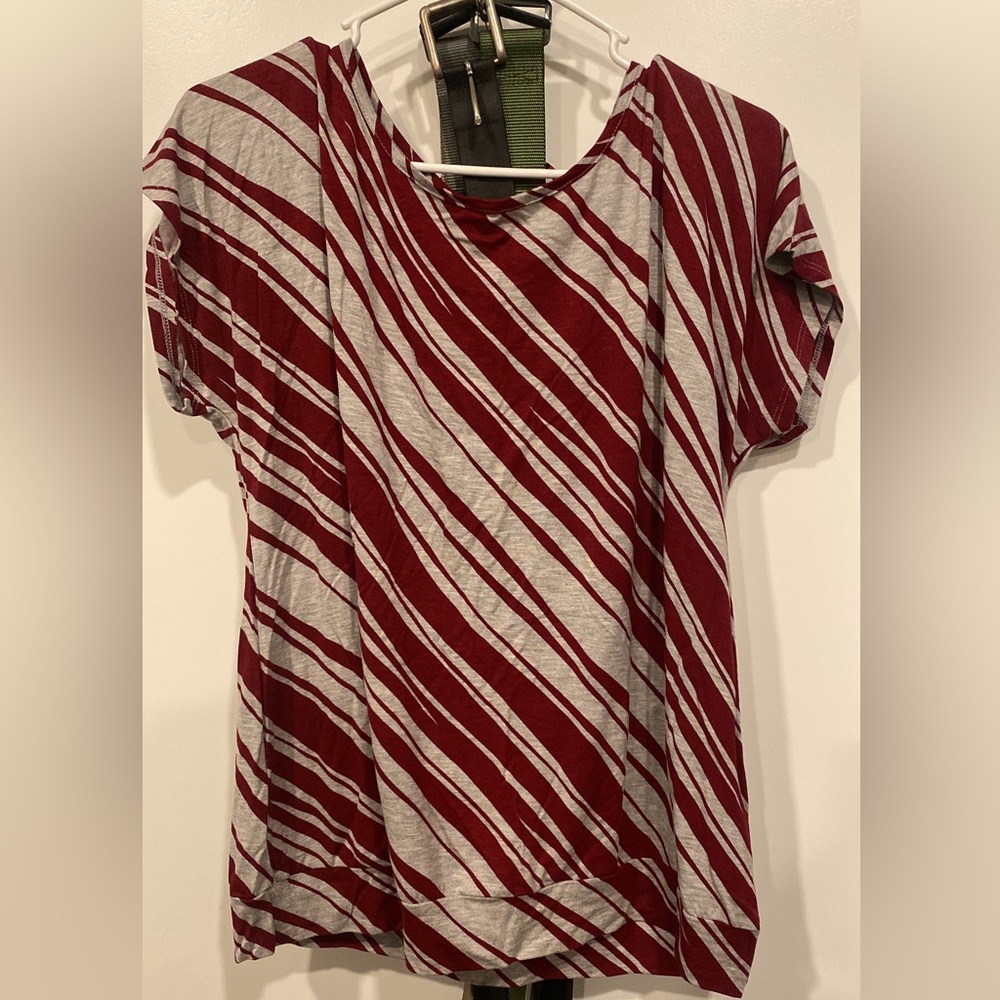 Curvy sense top